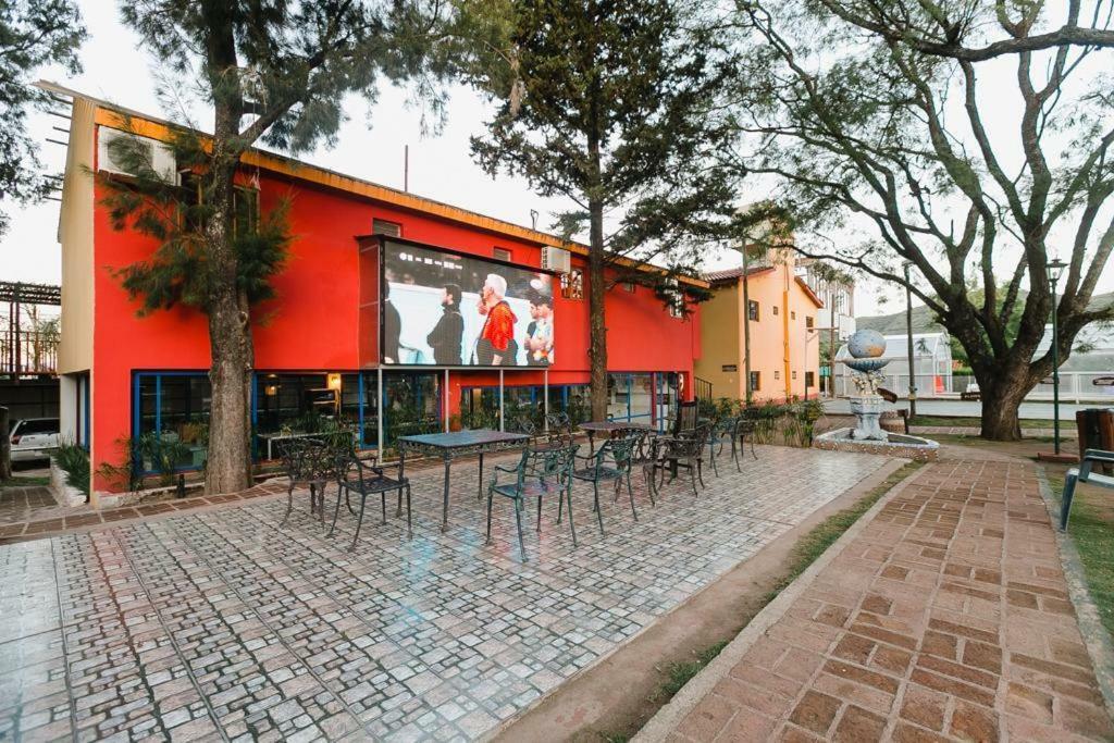 Hotel Turin Villa Carlos Paz Esterno foto